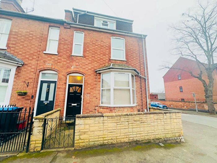 4 Bedroom House To Rent In Leicester Street, Leamington Spa, CV32