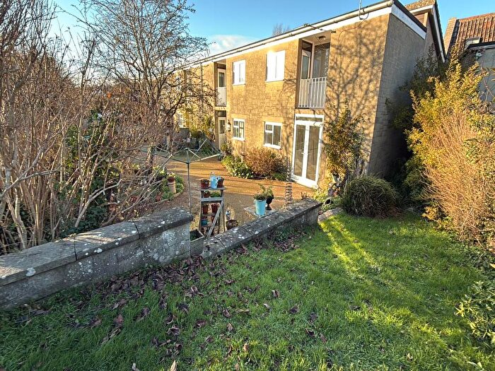 2 Bedroom Flat To Rent In Goose Street, Beckington, Frome, BA11