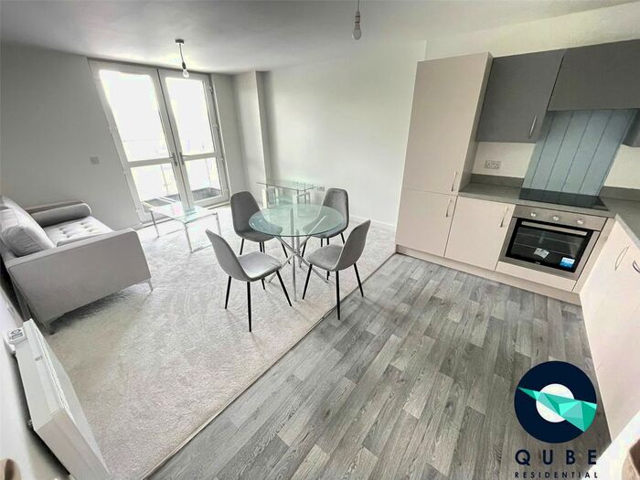 3 Bedroom Flat To Rent In Adelphi Wharf, Adelphi Street, Salford, Greater Manchester, M3