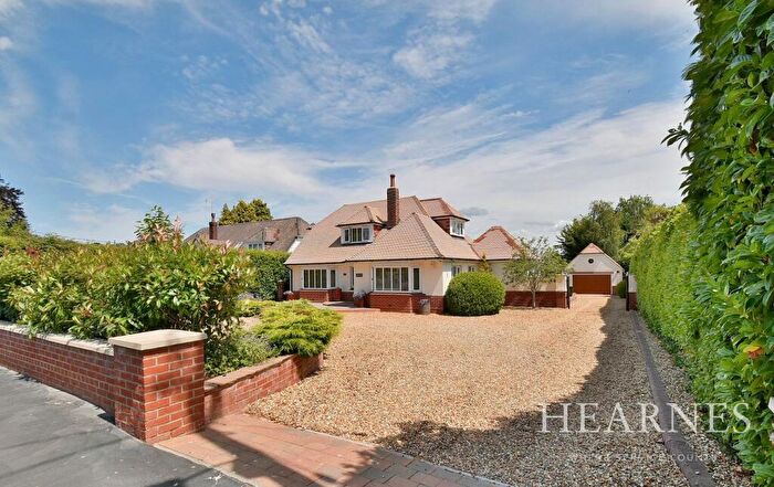 4 Bedroom Detached House For Sale In Chine Walk, West Parley, Ferndown, BH22