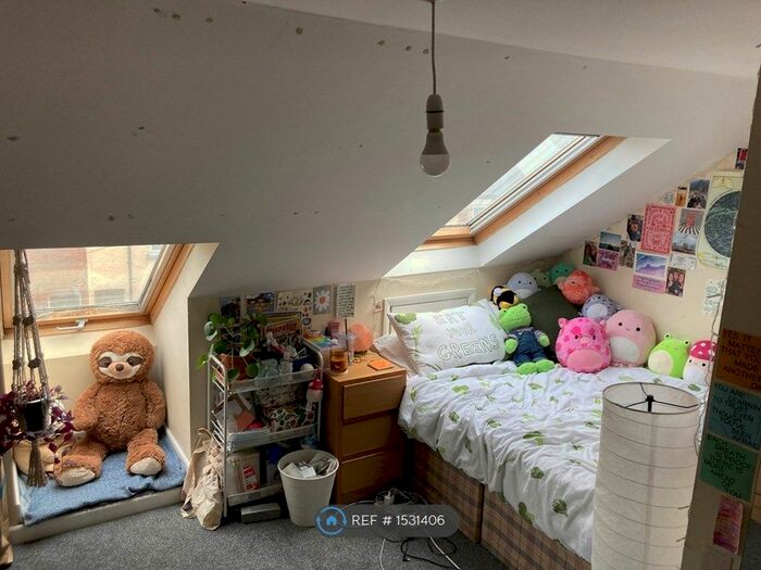 5 Bedroom Terraced House To Rent In Blenheim Road, Reading, RG1