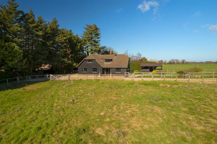 5 Bedroom Detached House For Sale In Orchard View, Eastling Road, Eastling, ME13