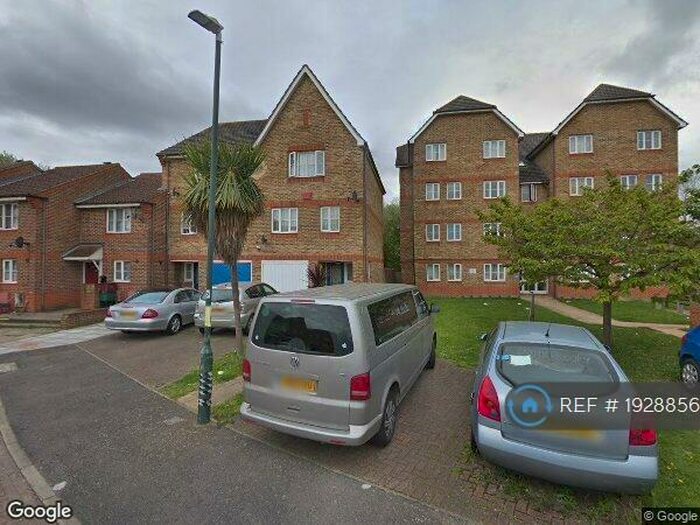 4 Bedroom Terraced House To Rent In Woburn Close, Thamesmead, SE28
