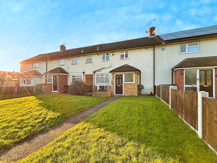 2 Bedroom House To Rent In Fryerns, Basildon, SS14