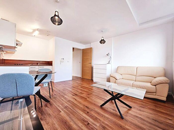 1 Bedroom Apartment To Rent In Mann Island, Liverpool, L3
