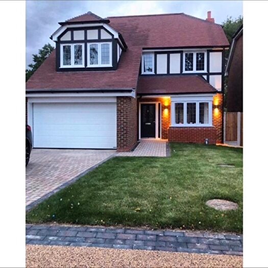 4 Bedroom Detached House For Sale In The Squires, Burgess Hill, RH15