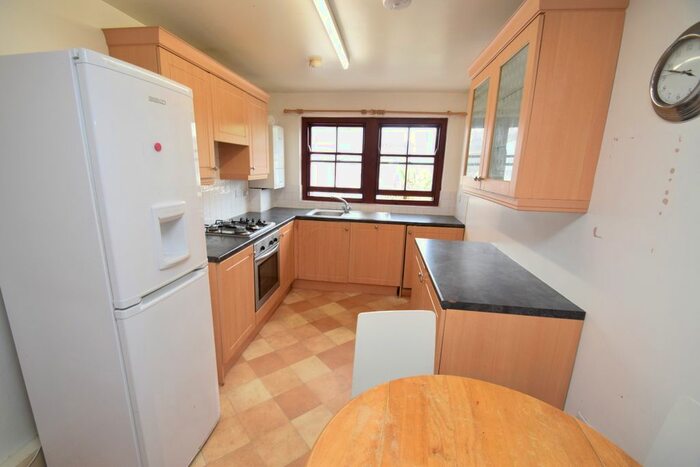 3 Bedroom Terraced House To Rent In New Windsor Terrace, Falmouth, TR11