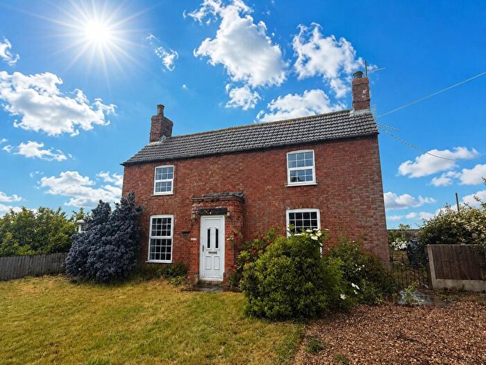 3 Bedroom Detached House For Sale In Fen Road, Donington, Spalding, PE11