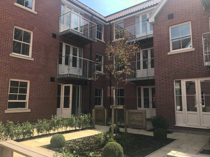 2 Bedroom Flat To Rent In Duke Street, Norwich, Norfolk, NR3