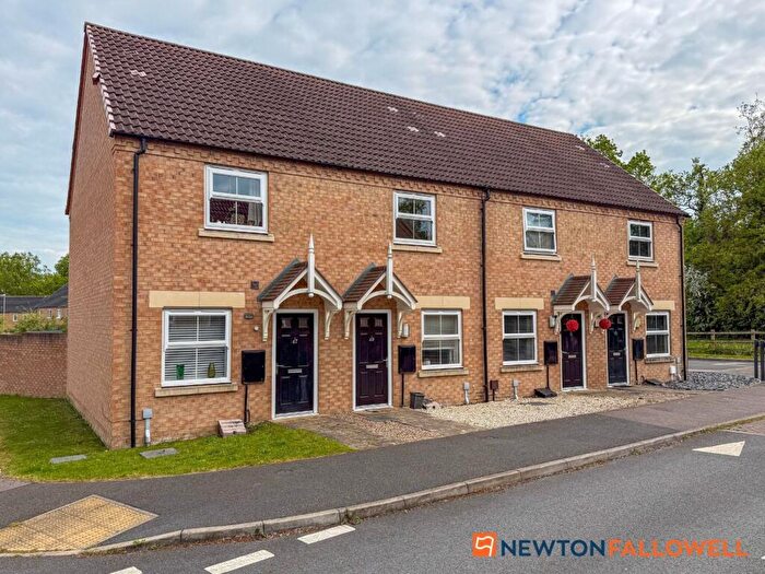 2 Bedroom Terraced House For Sale In Lavender Way, Newark, NG24