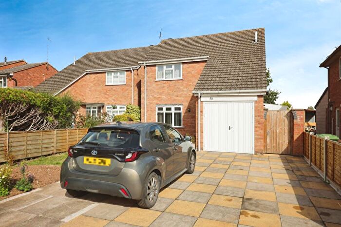 3 Bedroom Detached House For Sale In The Gardens, Radford Semele, Leamington Spa, CV31