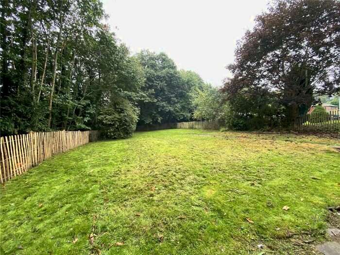 2 Bedroom Bungalow To Rent In Bradbourne Lane, Ditton, Aylesford, Kent, ME20