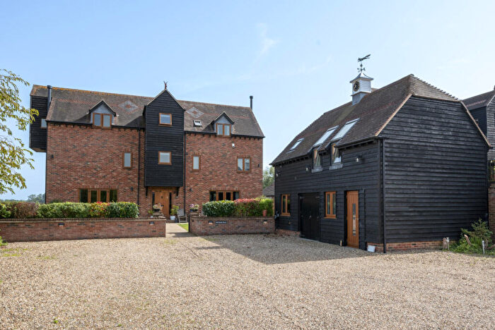 5 Bedroom Detached House For Sale In Milton Road, Nr Drayton, OX14