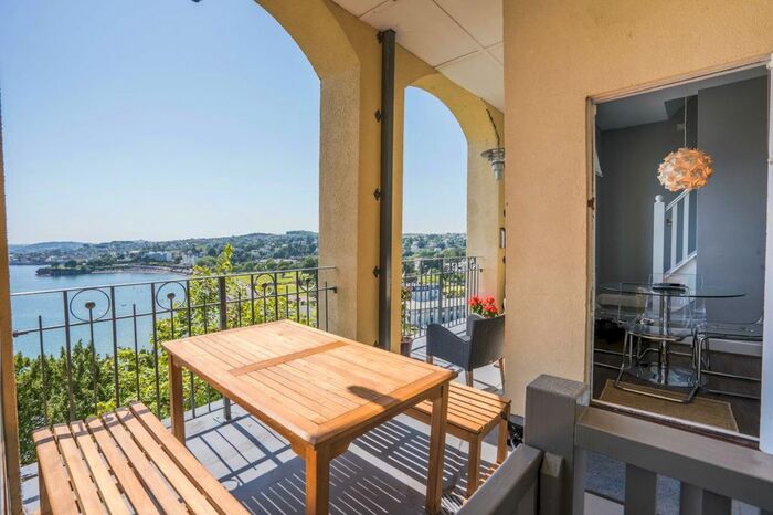 2 Bedroom Flat To Rent In Warren Road, Torquay, TQ2