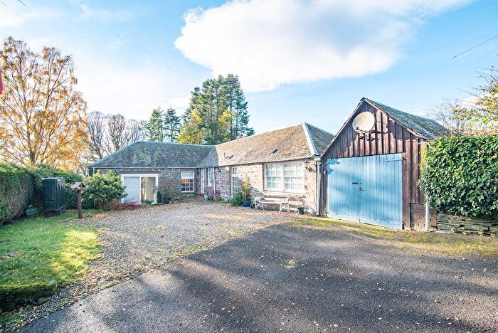 2 Bedroom Cottage For Sale In Fowlis Wester, Crieff, PH7