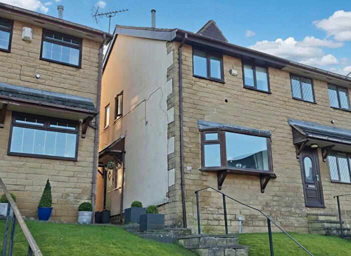 3 Bedroom Semi Detached House For Sale In Paterson Court, Stocksbridge, S36