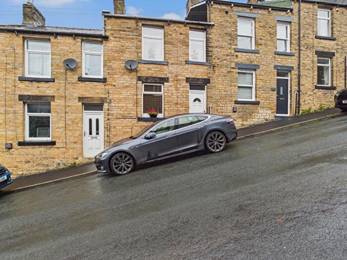 3 Bedroom Terraced House To Rent In Romille Street, Skipton, BD23