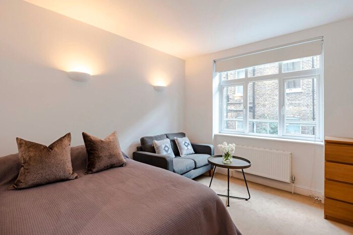 Studio To Rent In Marylebone High Street, Marylebone, London, W1U