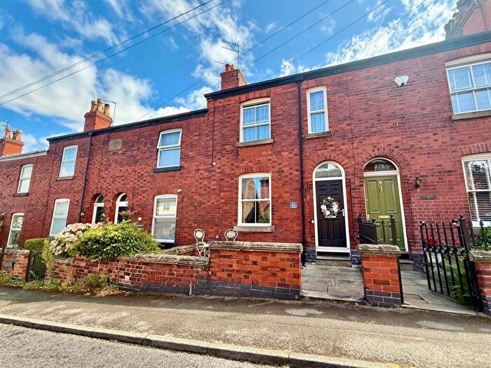 2 Bedroom Terraced House For Sale In Peter Street, Macclesfield, SK11