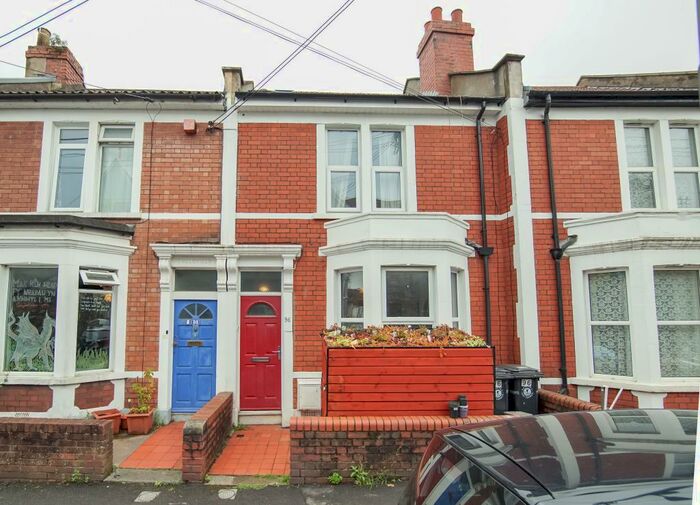 3 Bedroom Terraced House To Rent In Cotswold Road, Windmill Hill, Bristol, BS3