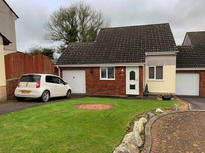 Houses for sale & to rent in PL26 7PN, Park Gwyn, St Stepheninbrannel