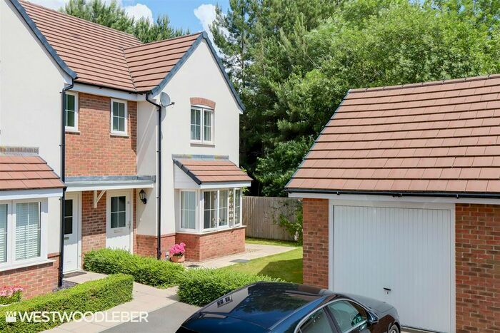 3 Bedroom Property For Sale In Brice Gardens, Buntingford, SG9