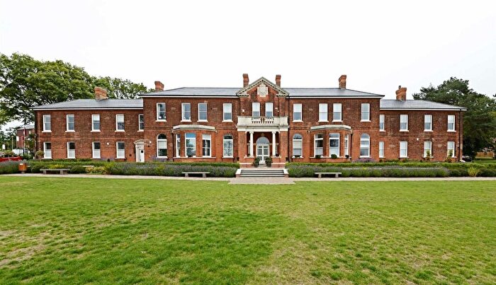 3 Bedroom Flat For Sale In Charles Sevright Way, Officer Mess House, NW7