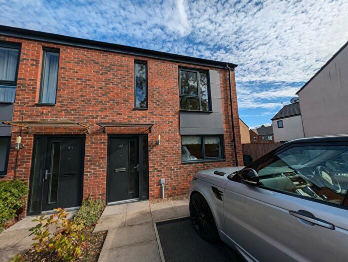 3 Bedroom Semi-Detached House To Rent In Dorado Drive, Balby, Doncaster, DN4