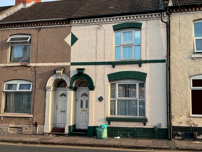 3 Bedroom Terraced House To Rent In Clare Street, Northampton, NN1