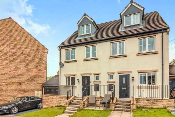 4 Bedroom Semi-Detached House For Sale In Wheatley Drive, Woolley Grange, Barnsley, S75