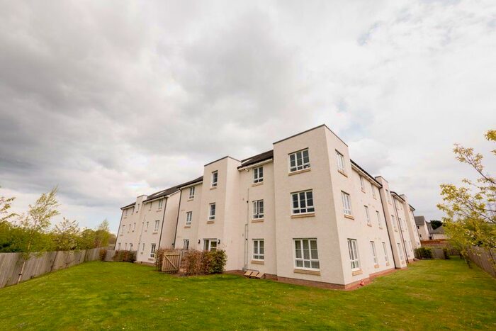 2 Bedroom Flat To Rent In Durie Loan, Edinburgh EH17