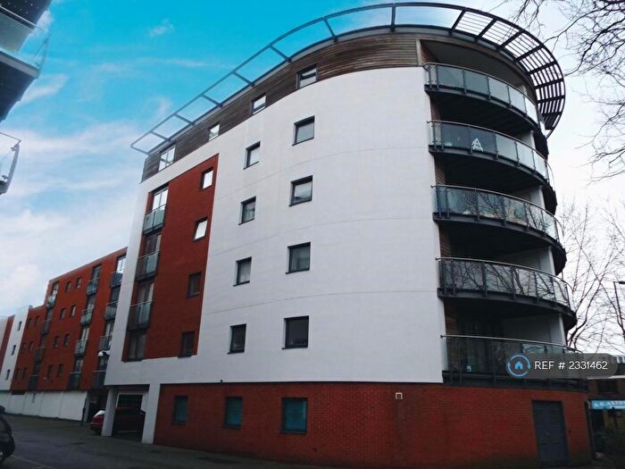 1 Bedroom Flat To Rent In Channel Way, Southampton, SO14