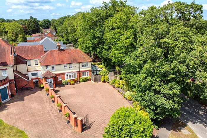 4 Bedroom Semi-Detached House For Sale In The Avenue, Ascot, Berkshire, SL5