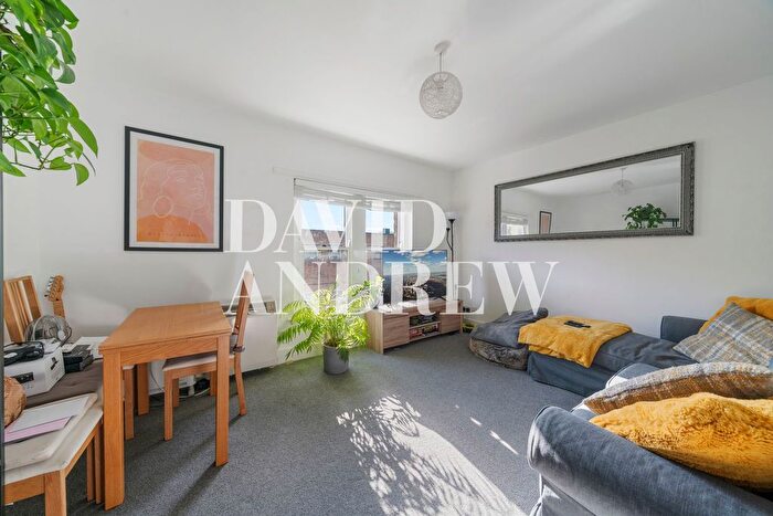 1 Bedroom Flat To Rent In Grenville Road, N19