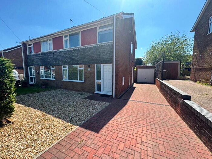 3 Bedroom Semi-Detached House To Rent In Lightwood Road, Yoxall, DE13