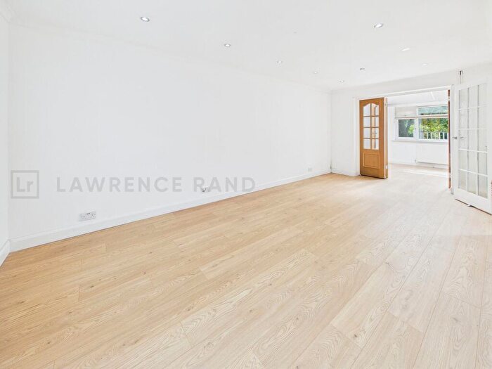 3 Bedroom Semi Detached House To Rent In Newnham Avenue, Ruislip, HA4