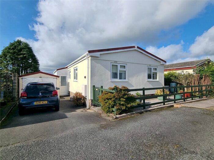 2 Bedroom Bungalow For Sale In Goonavean Park, Foxhole, St. Austell, Cornwall, PL26