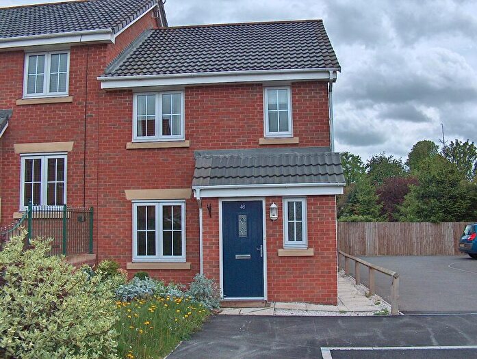 3 Bedroom End Of Terrace House To Rent In Whinney Moor Way, Retford, DN22