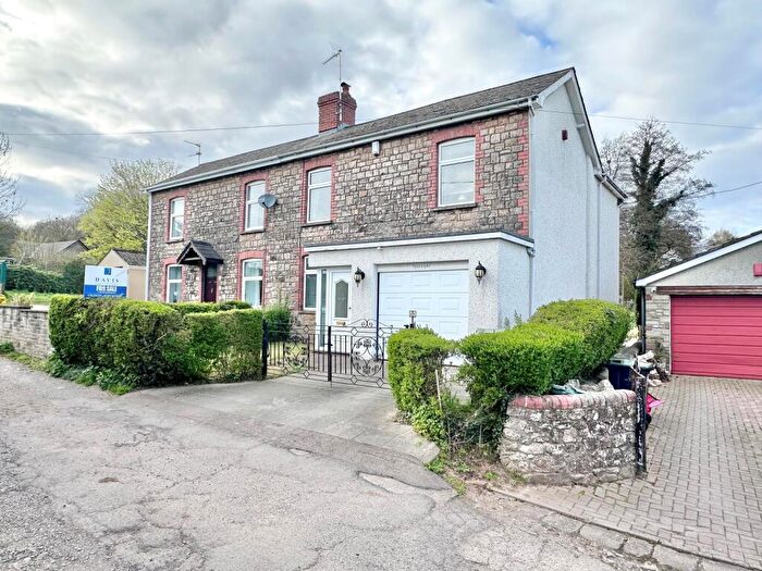 3 Bedroom Cottage For Sale In Tump Lane, Undy, NP26