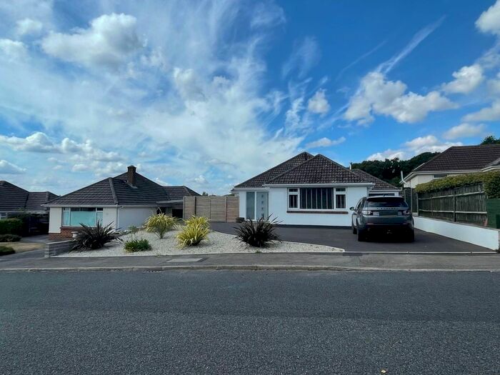 3 Bedroom Bungalow To Rent In Fontmell Road, Broadstone, BH18