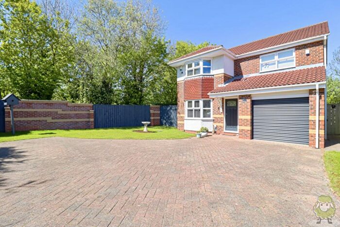 4 Bedroom Detached House For Sale In Macmerry Close, Sunderland, SR5