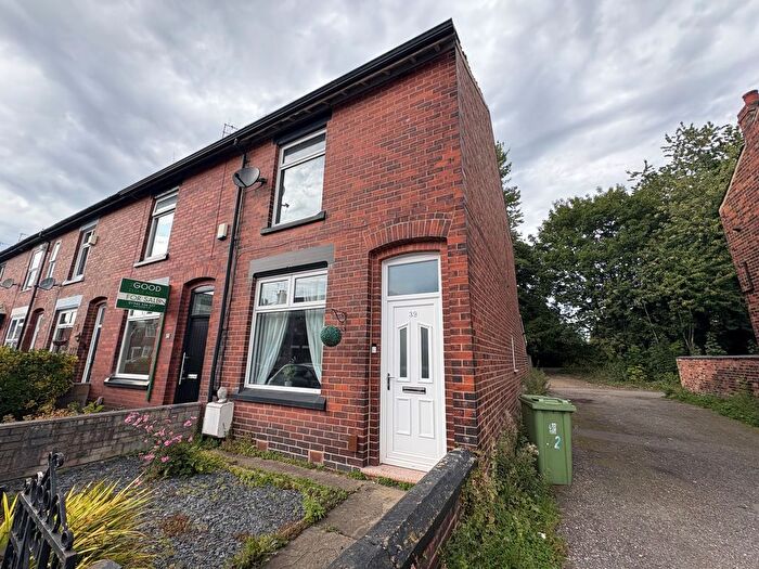 2 Bedroom End Of Terrace House To Rent In Lightburne Avenue, Leigh, WN7