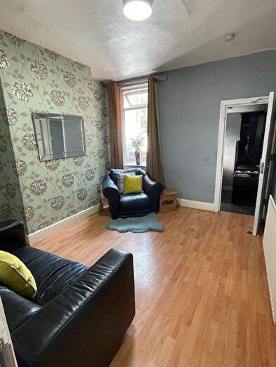 4 Bedroom House To Rent In Pershore Road, B29
