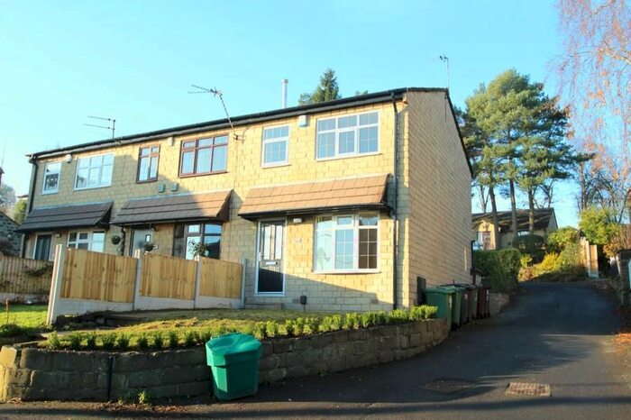 3 Bedroom Town House To Rent In Bachelor Lane, Horsforth, Leeds LS18