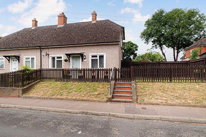 2 Bedroom Semi-Detached House For Sale In Windmill Road, Canterbury, CT1