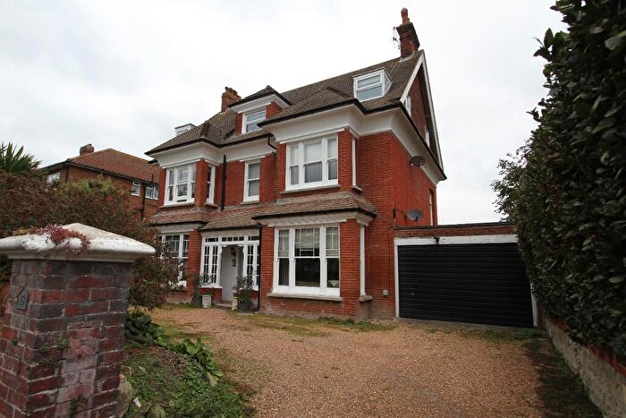 3 Bedroom Apartment For Sale In Silverdale Road, Eastbourne, BN20