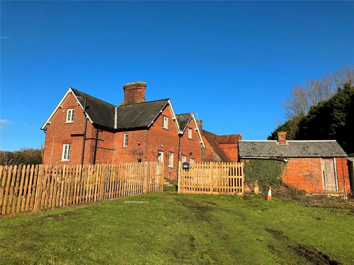 2 Bedroom Semi-Detached House To Rent In Court Lodge, Old Church Lane, East Peckham, Kent, TN12