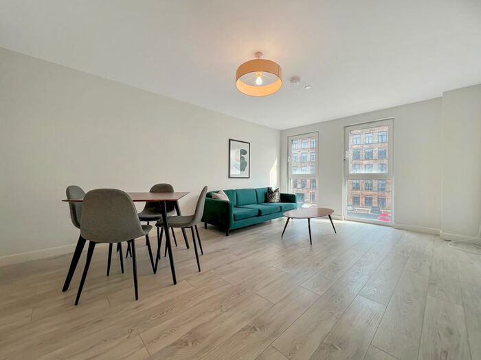 2 Bedroom Flat To Rent In Block E, Victoria Riverside, Leeds City Centre, LS10