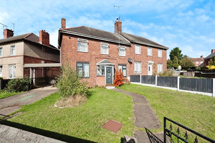 3 Bedroom Semi-Detached House For Sale In Park Avenue, Mansfield, NG21