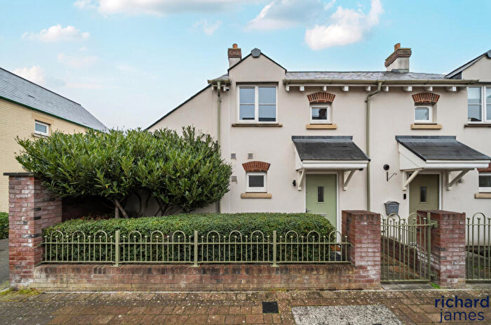 2 Bedroom Semi Detached House For Sale In Staldon Road, East Wichel, Swindon, SN1